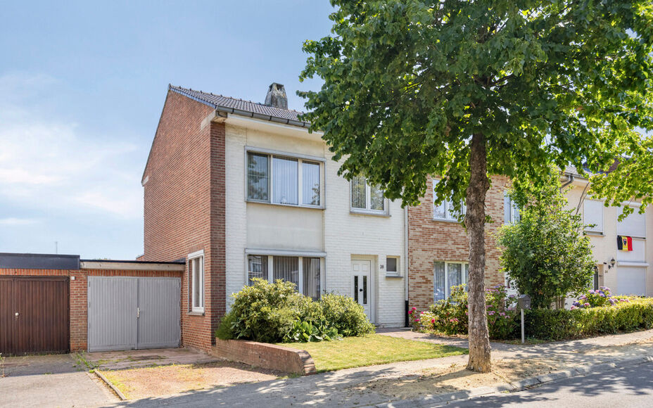 Maison unifamiliale à vendre à Asse