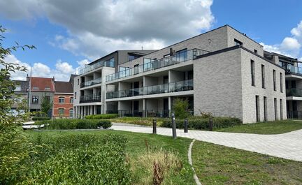 LEEMANS IMMOBILIEN propose à la location l'appartement suivant, nouvellement construit, situé sur un emplacement de choix dans le centre d'Asse / côté église. 

Vous êtes à la recherche d'un appartement très confortable à quelques pas de l'églis