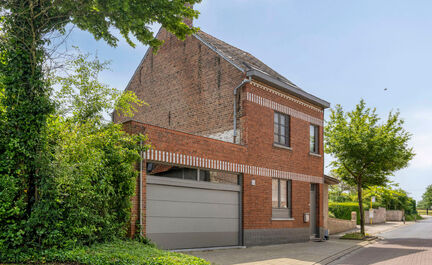 Maison unifamiliale à vendre à Asse